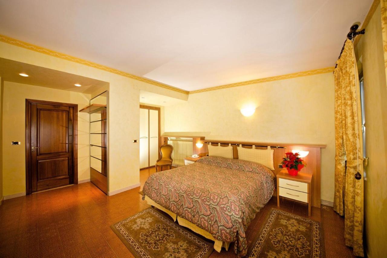 Ormea Albergo Ponte Di Nava מראה חיצוני תמונה