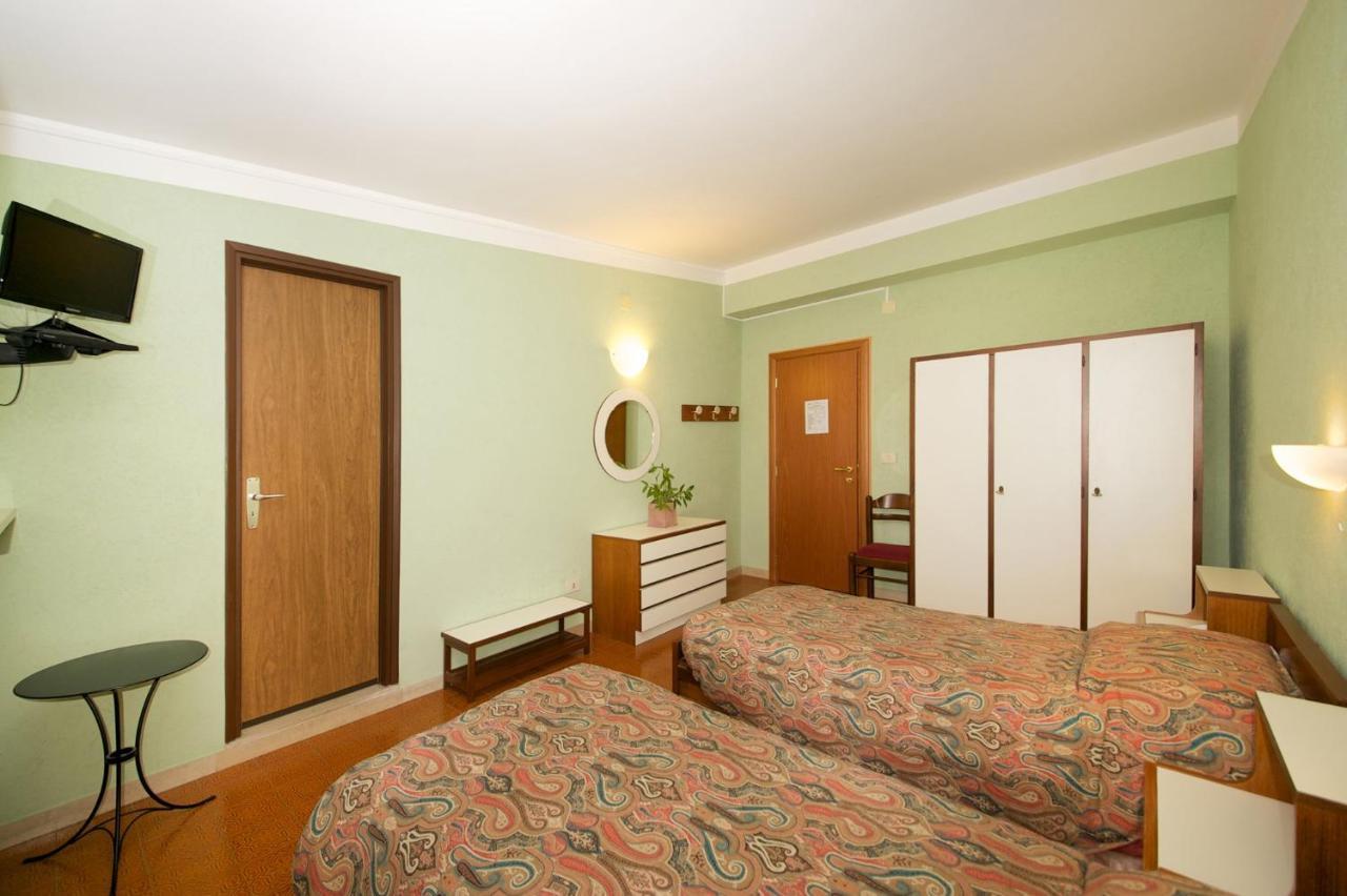 Ormea Albergo Ponte Di Nava מראה חיצוני תמונה