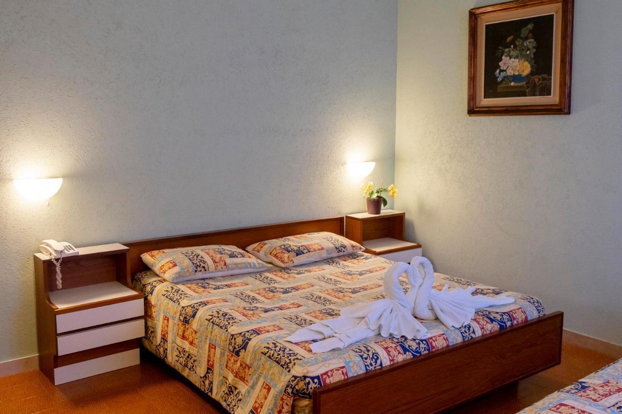 Ormea Albergo Ponte Di Nava מראה חיצוני תמונה